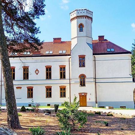Hotel Dobry Zakatek Dom Rekolekcyjny à Konstancin-Jeziorna Extérieur photo