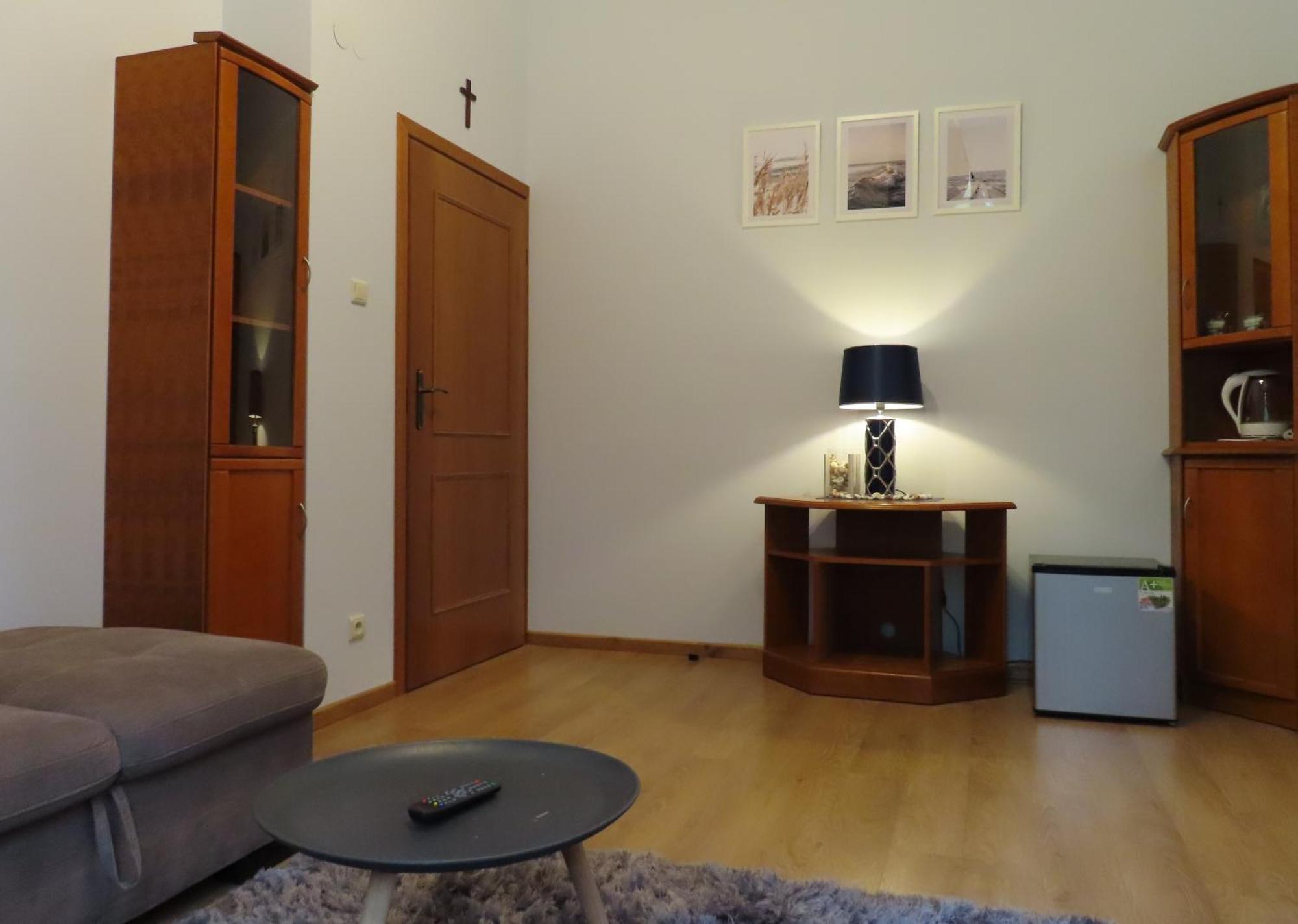 Hotel Dobry Zakatek Dom Rekolekcyjny à Konstancin-Jeziorna Extérieur photo