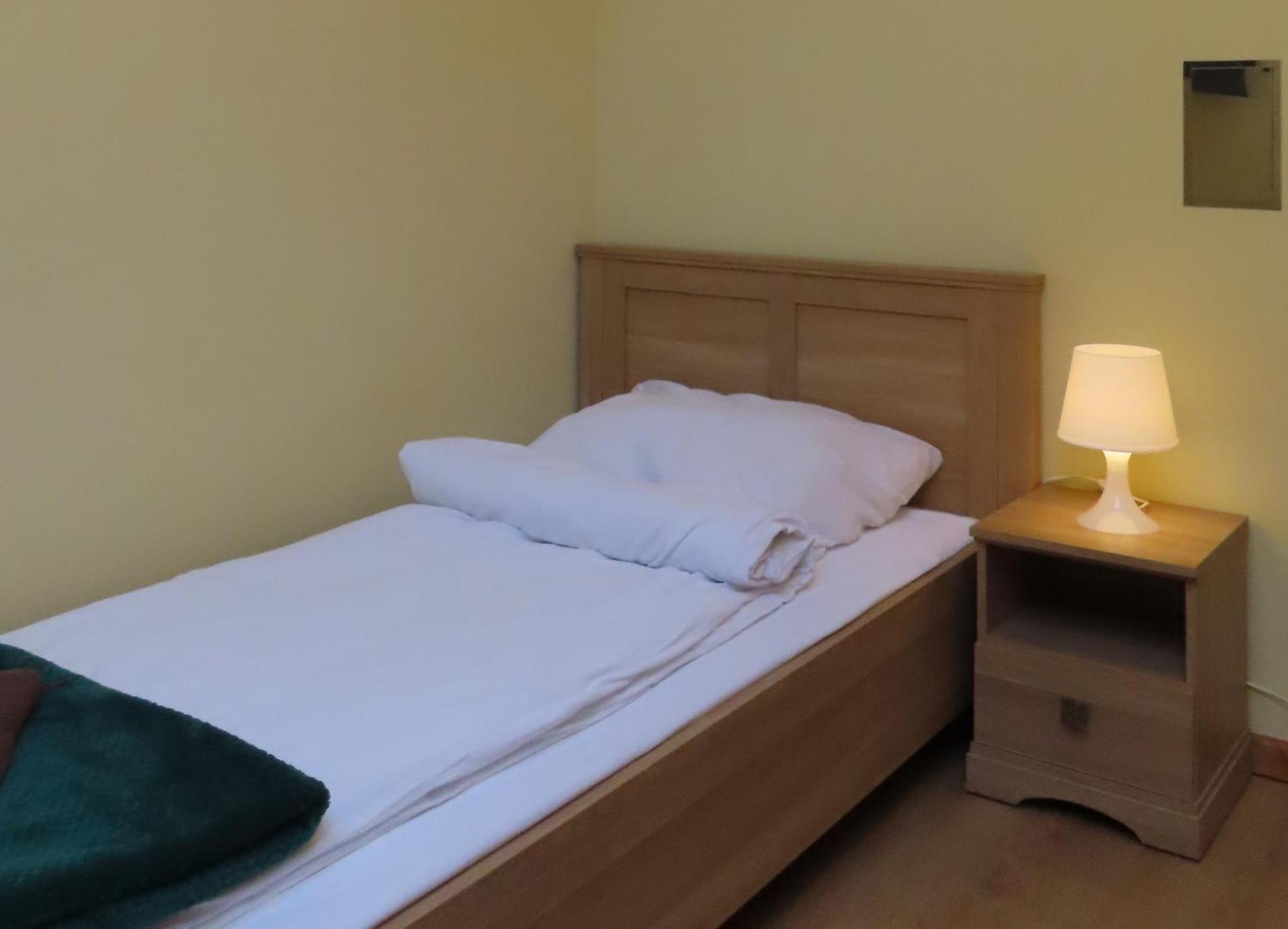 Hotel Dobry Zakatek Dom Rekolekcyjny à Konstancin-Jeziorna Extérieur photo