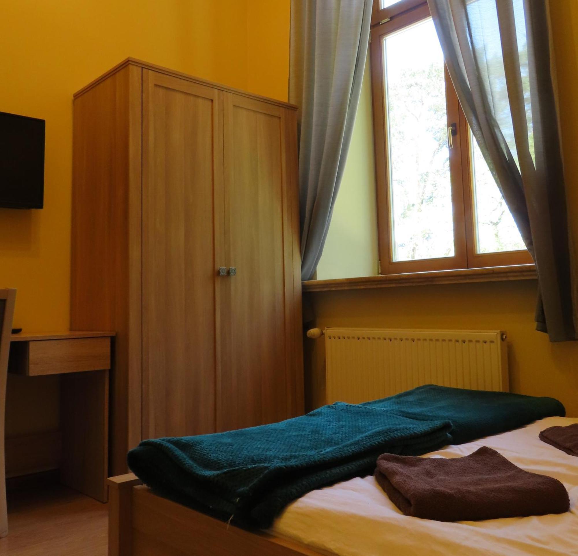 Hotel Dobry Zakatek Dom Rekolekcyjny à Konstancin-Jeziorna Extérieur photo
