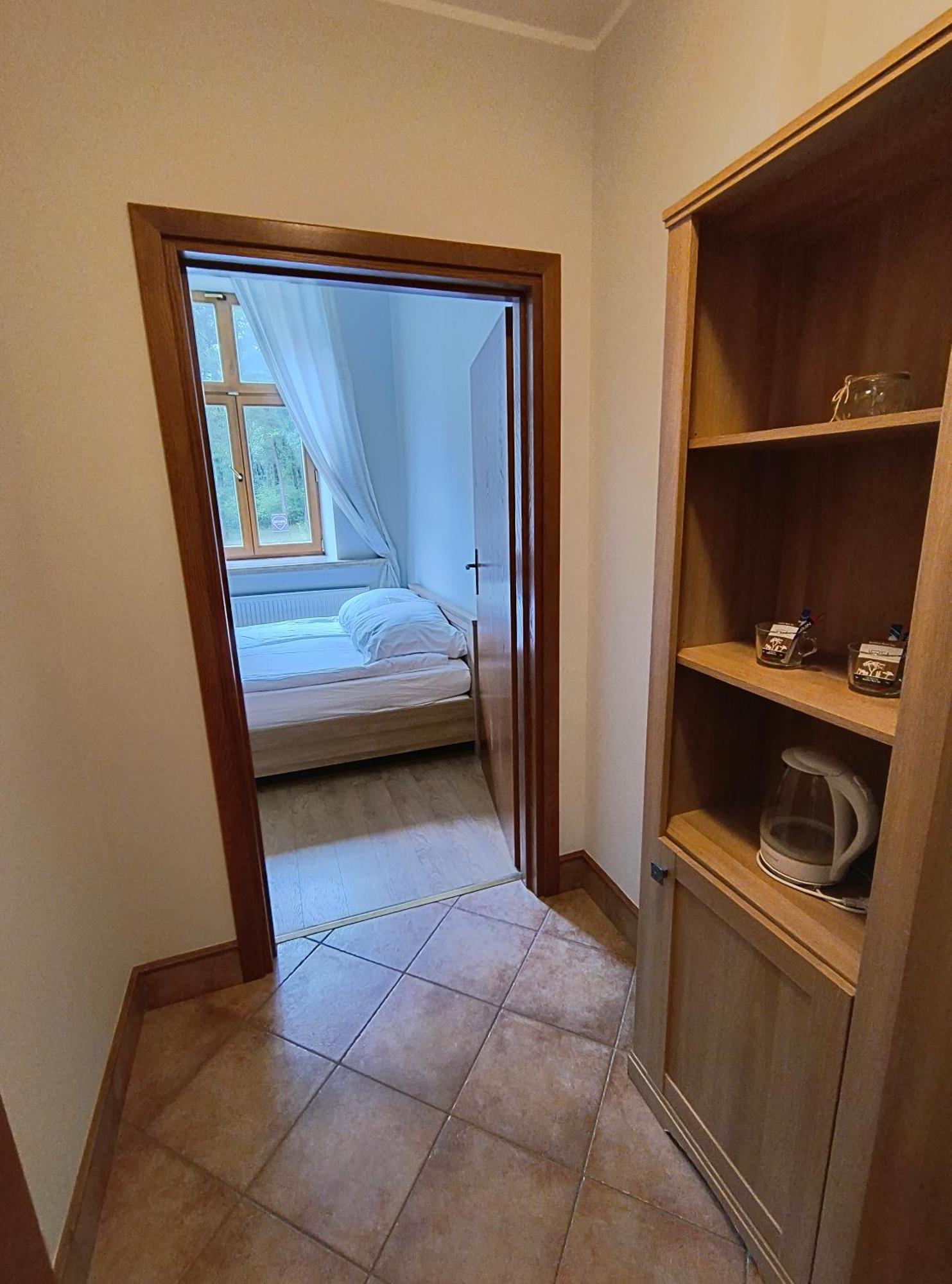 Hotel Dobry Zakatek Dom Rekolekcyjny à Konstancin-Jeziorna Extérieur photo